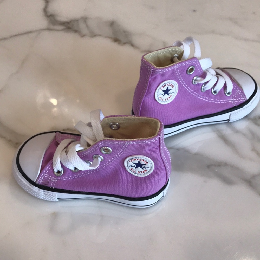 NWOT baby converse